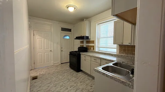 3912 W Jackson Blvd #1 — Photo 15