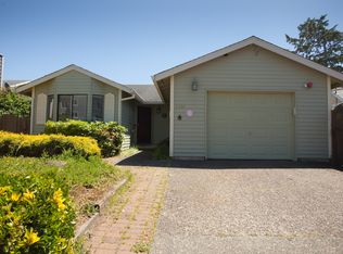 2335 S Columbia St, Seaside, OR 97138