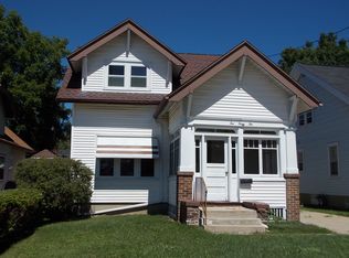 1042 Cedar St, West Bend, WI 53095