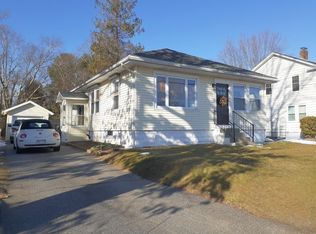 192 Thompson Rd, Webster, MA 01570