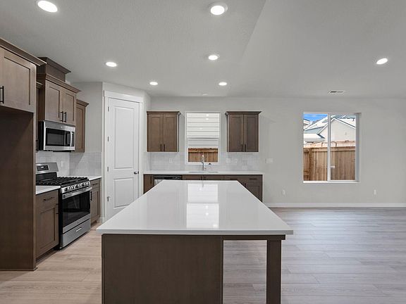 4th image of 1140 Pumpkin Ridge Dr #336