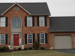 Ridge Rd, Martinsburg, WV 25403