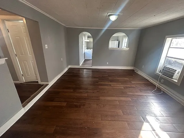 105 Carver Street - 1 — Photo 2