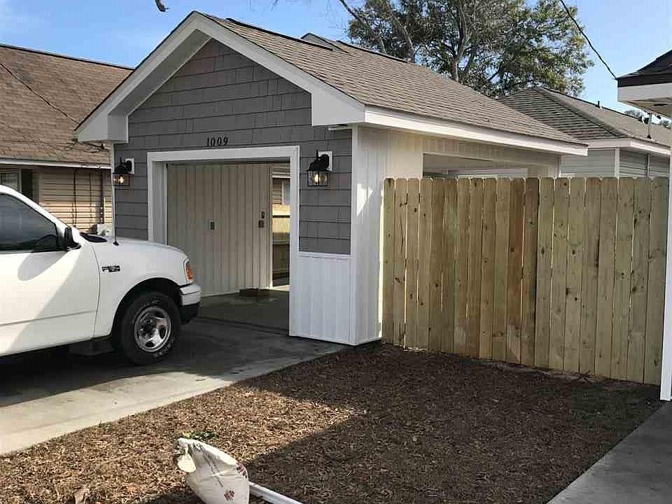 1st image of 1009 W Hillary Ln