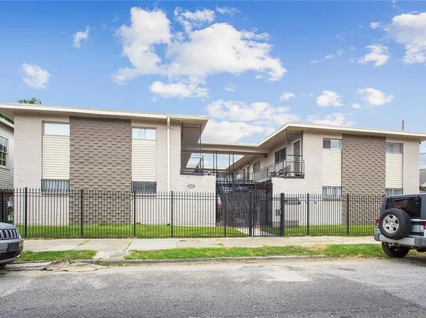 2601 Carondelet St APT E, New Orleans, LA 70130