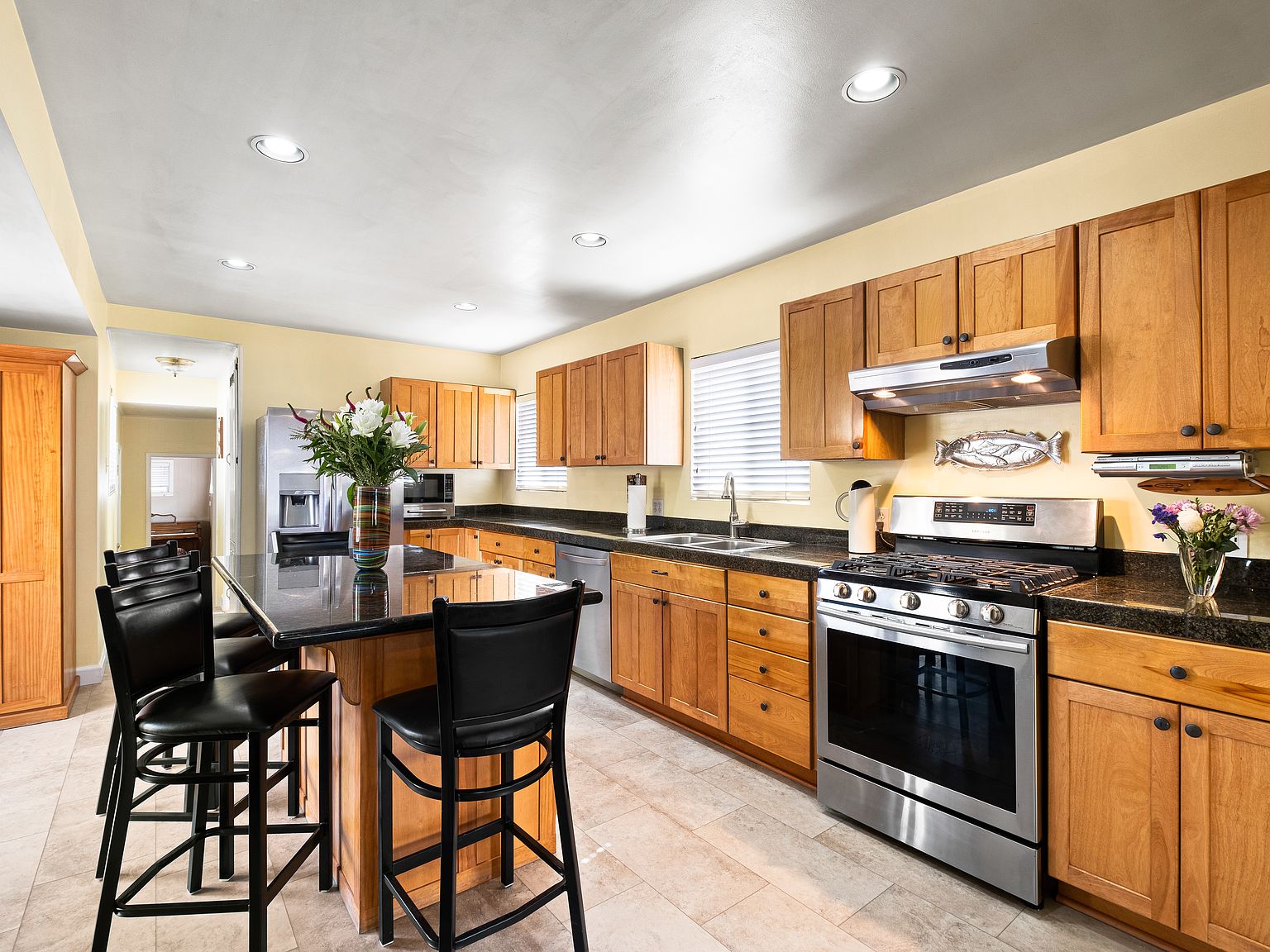 Manhattan Beach, CA 90266