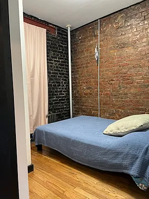 Rented by PocketBroker Inc | media 11