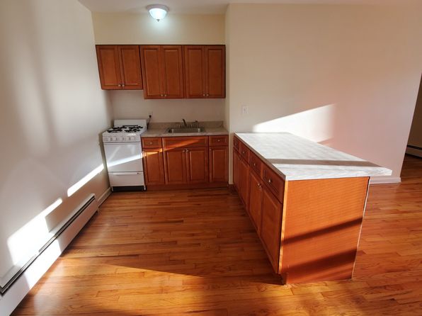 415 Kearny Ave APT 3B