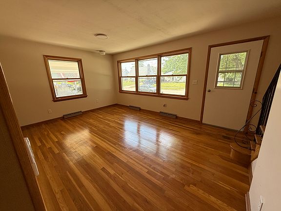 4th image of 4212 Beechgrove Dr