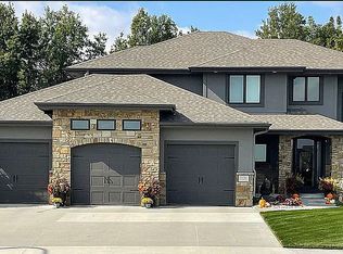 10702 S 176th St, Omaha, NE 68136