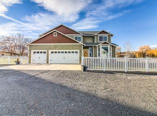 397 Taylor Rd, Selah, WA 98942