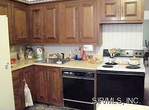 5th image of 2525 Angela Dr