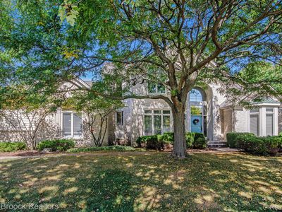 1976 Club Dr, Troy, MI, 48098