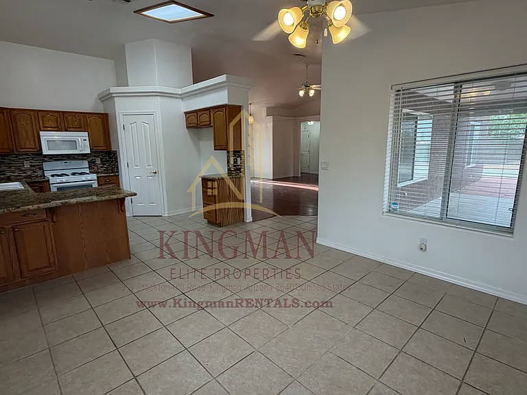 5001 College Trails Dr — Photo 8