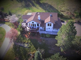 233 Fox Hollow Rd, Sequim, WA 98382