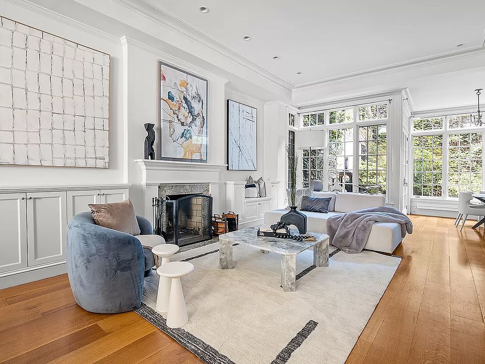 1st image of 65 Bedford St