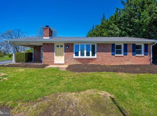 425 Old Mill Rd, Waynesboro, PA 17268