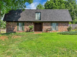 1528 La Paloma Dr, Knoxville, TN 37923