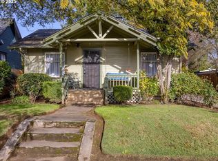 806 W McLoughlin Blvd, Vancouver, WA 98660