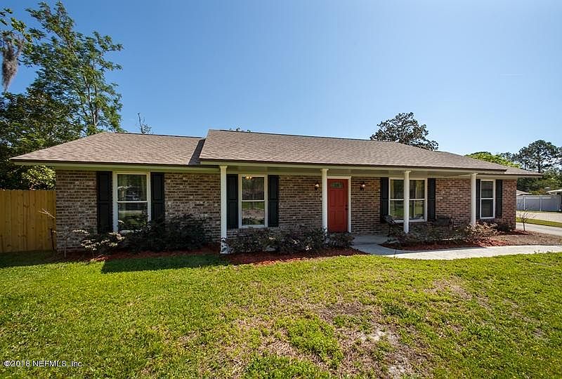 1st image of 817 Basswood Ct