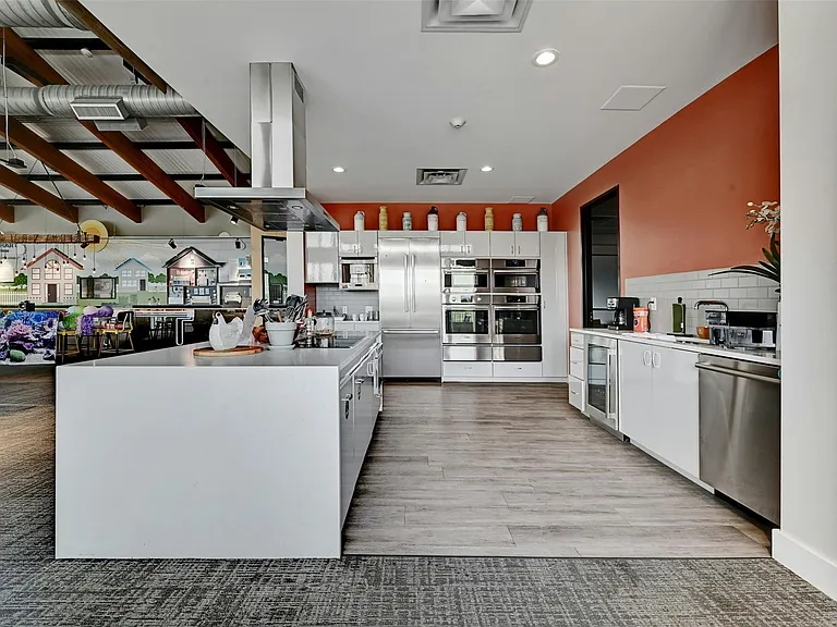 9605 Grapevine Leaf Dr — Photo 20