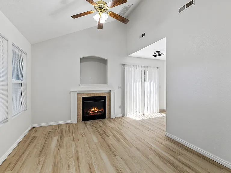 1270 N Stephanie Ln #101 — Photo 6