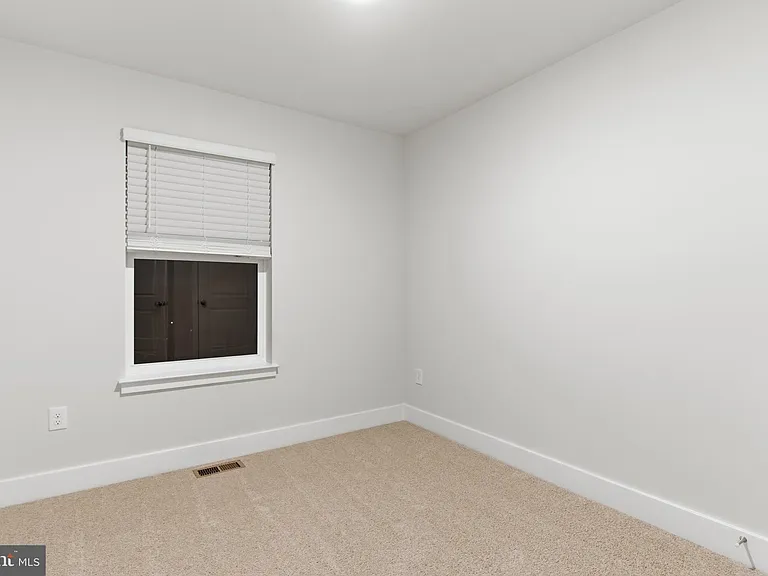 5213 Water Lily Way — Photo 24
