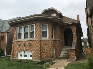 6050 W Nelson St, Chicago, IL 60634