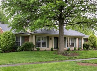 10705 Bowmore Ct, Douglass Hills, KY