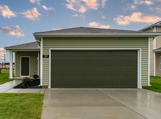 77 Stonehenge Ln, Manchester, TN 37355