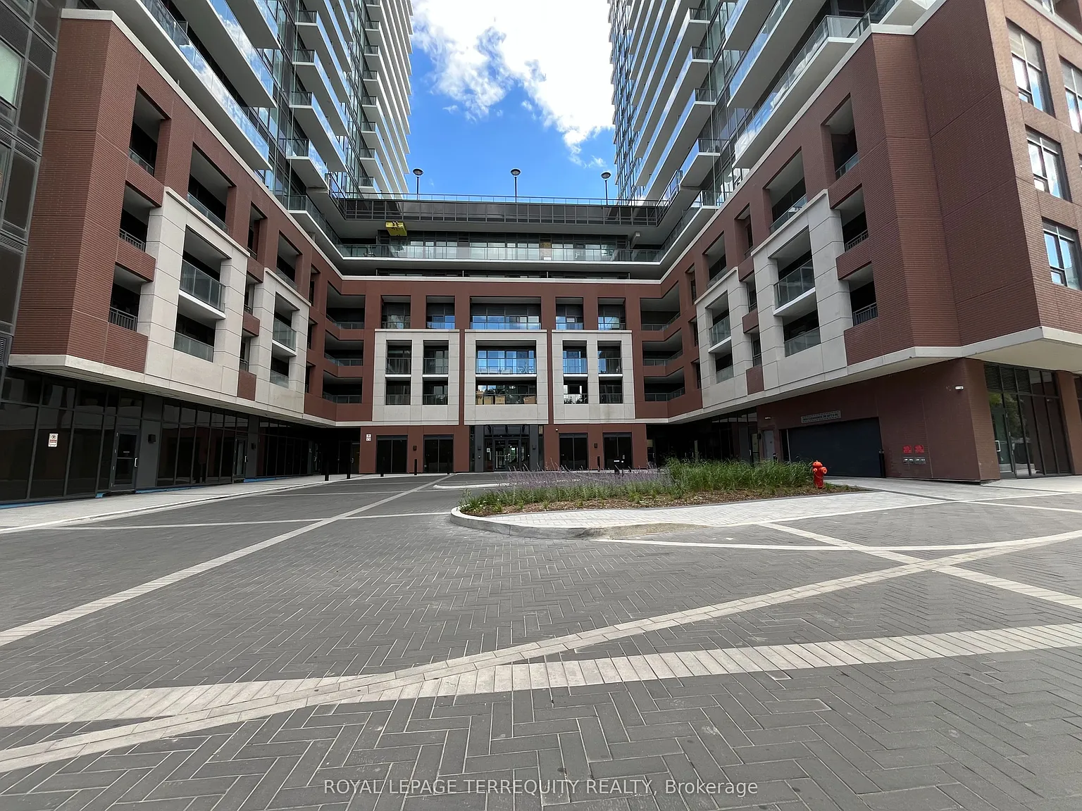 2 bed, $2,750 — Photo 2