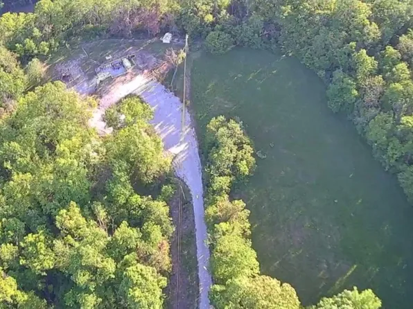 130 River Bend Rd, Waco, KY 40385