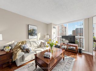 22 Southport St #833, Toronto, ON M6S4Y9