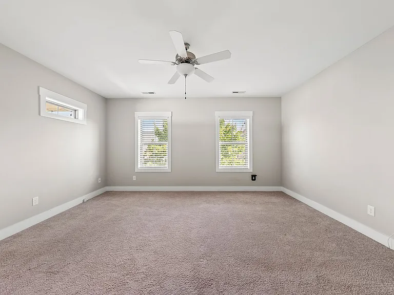 1813 Iron Mill Dr — Photo 26