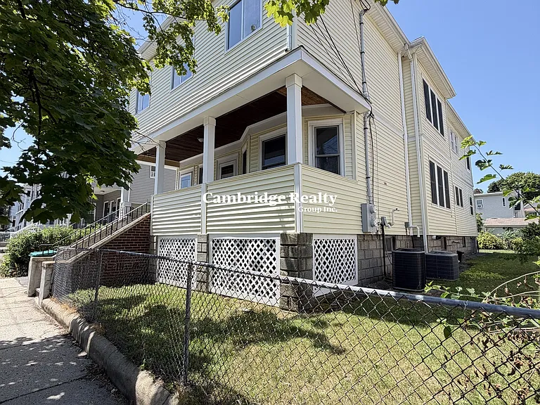38 Chipman St — Photo 21