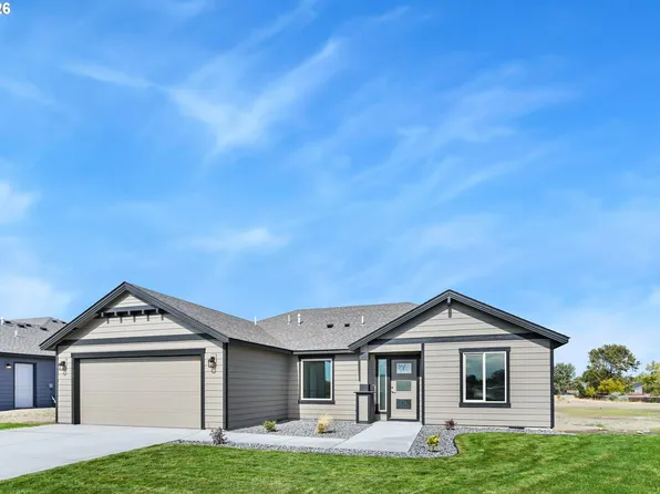 231 SW Goldfinch Ln, Boardman, OR 97818