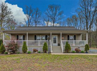 2198 Regency Dr, Randleman, NC 27317