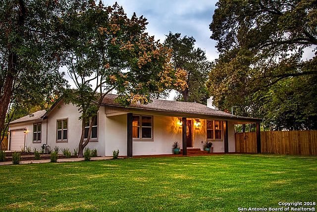 1st image of 301 HASKIN DR