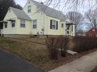 204 Franklin Rd, Hamden, CT 06517