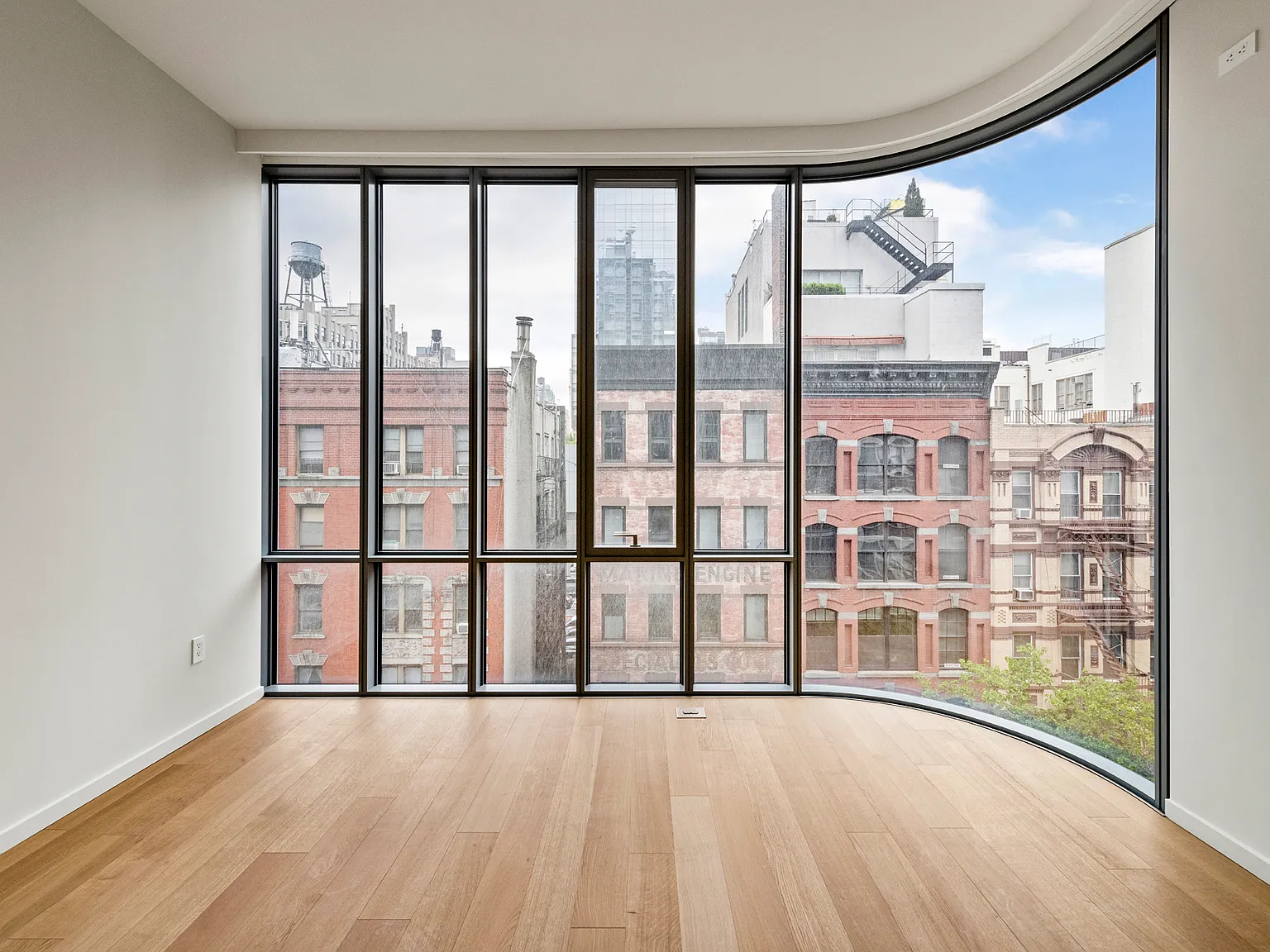 565 Broome Street — Photo 2