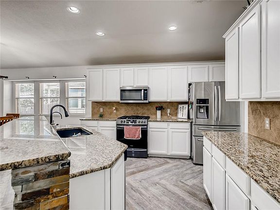 3rd image of 2341 Garlic Creek Dr
