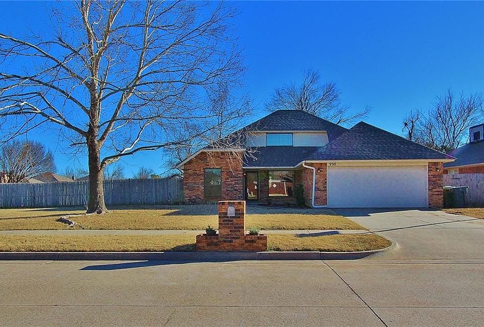 1st image of 990 Hilltop Mansion