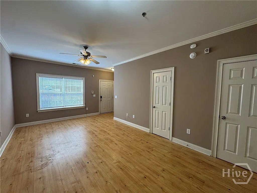 2 bed, 2.5 bath, 1184 sqft, $1,575 — Photo 4