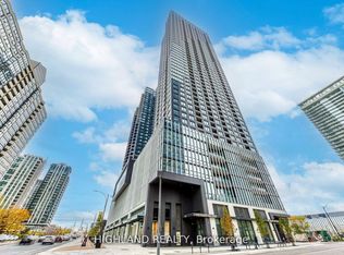 395 Square One Dr #2906, Mississauga, ON L5B 0E2