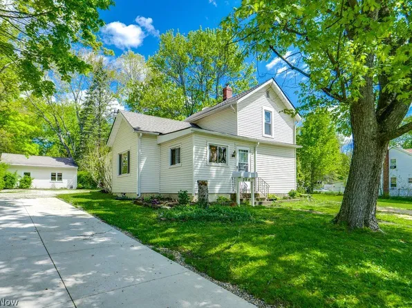 264 Lincoln Ave, Ravenna, OH 44266