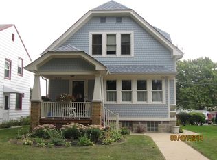 1460 S 85th St, West Allis, WI 53214