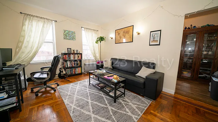 Rented by Sterling Realty Solution Inc | media 13