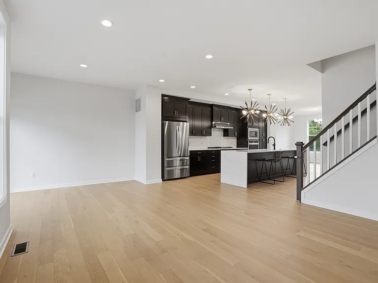 2893 Rayfield Ave — Photo 17