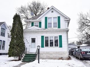 1206 2nd Ave S, Fargo, ND 58103