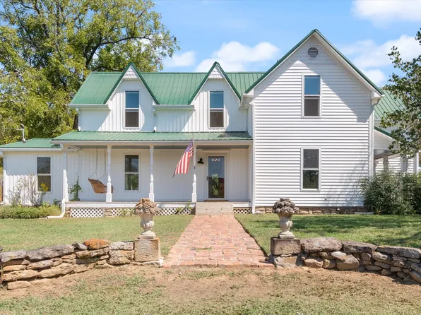 3696 Mooresville Hwy, Culleoka, TN 38451